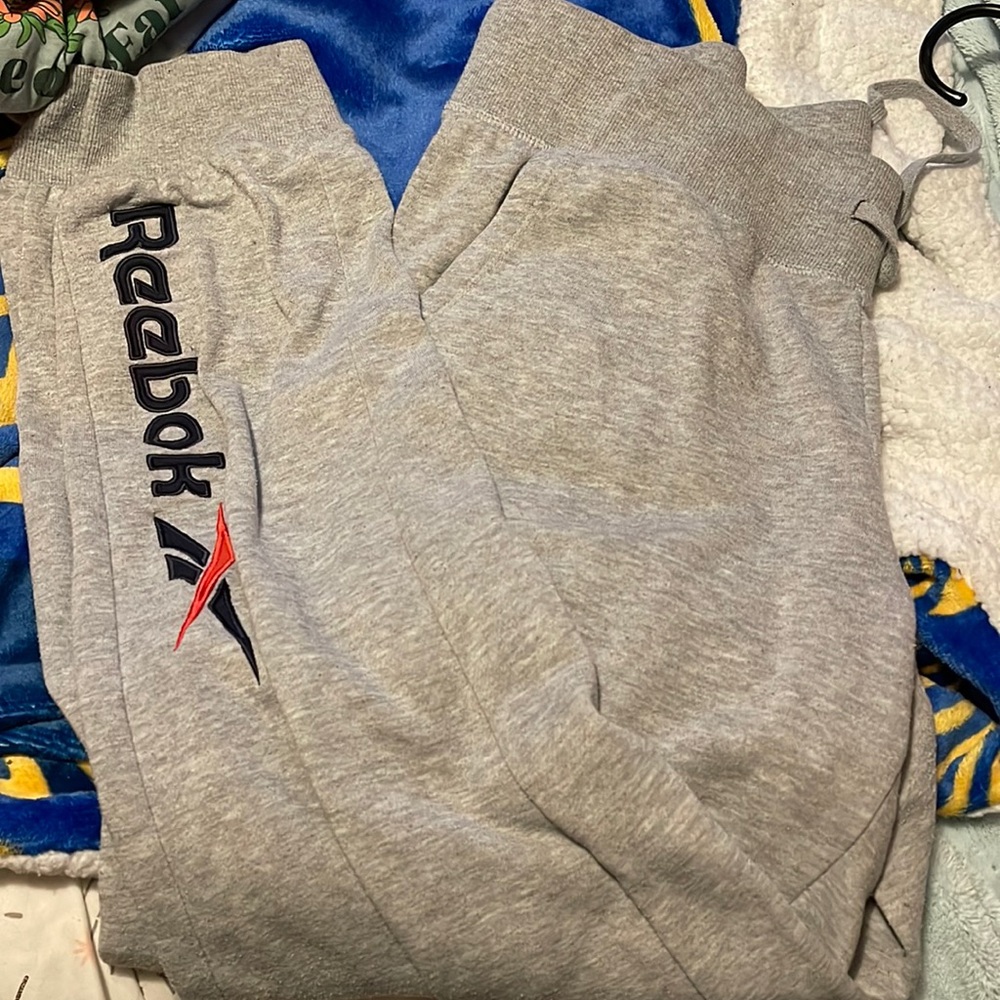 Grey sweats